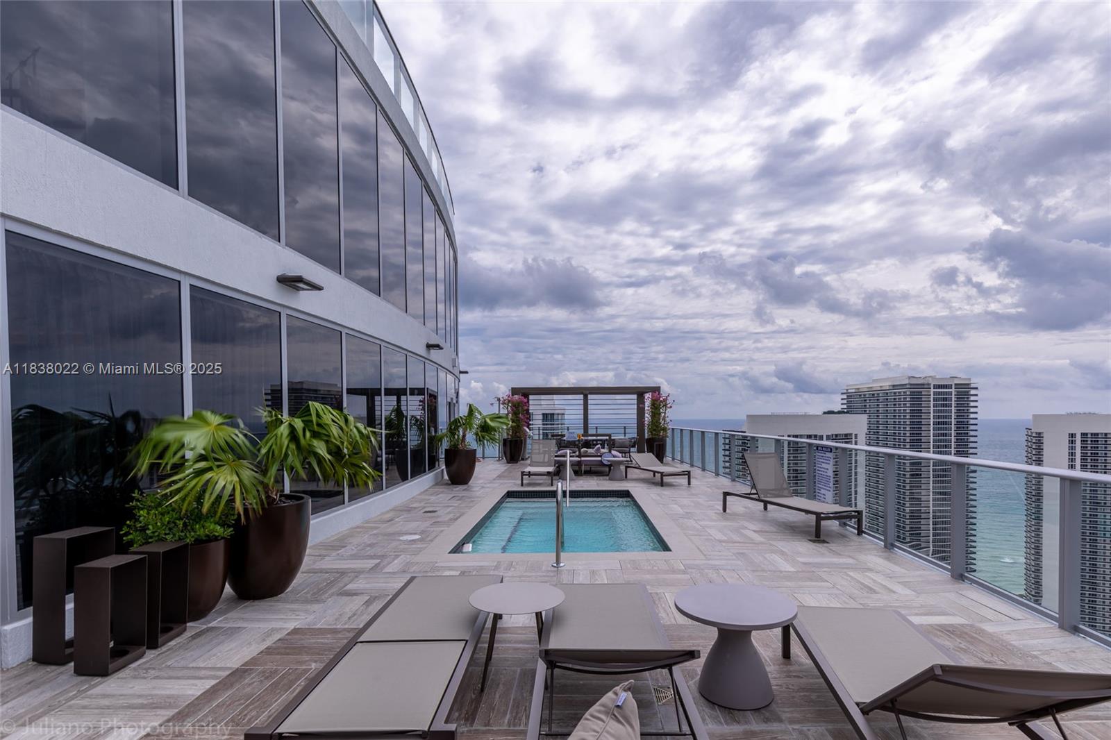 4010 SOUTH OCEAN CONDO - Residential