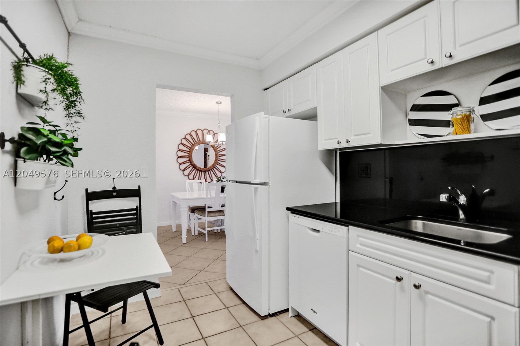 WAVE CONDO - Residential Lease