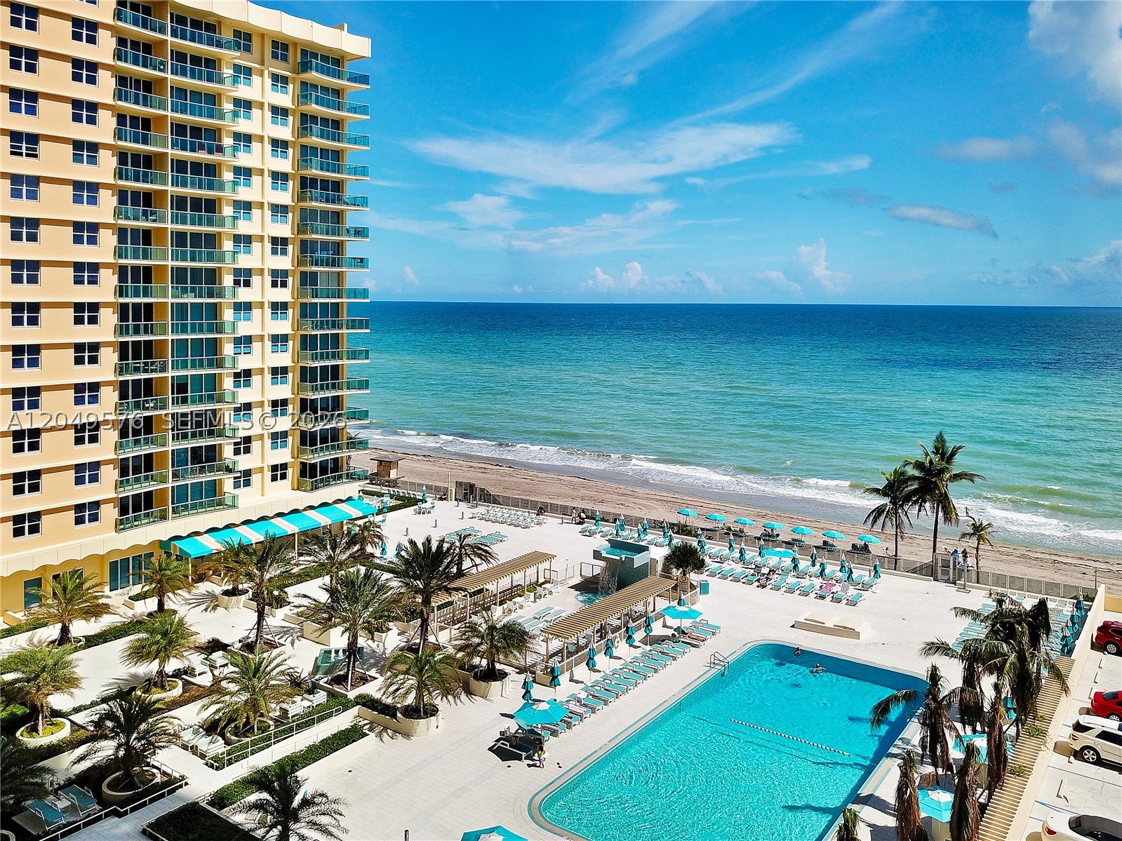 WAVE CONDO - Residential Lease
