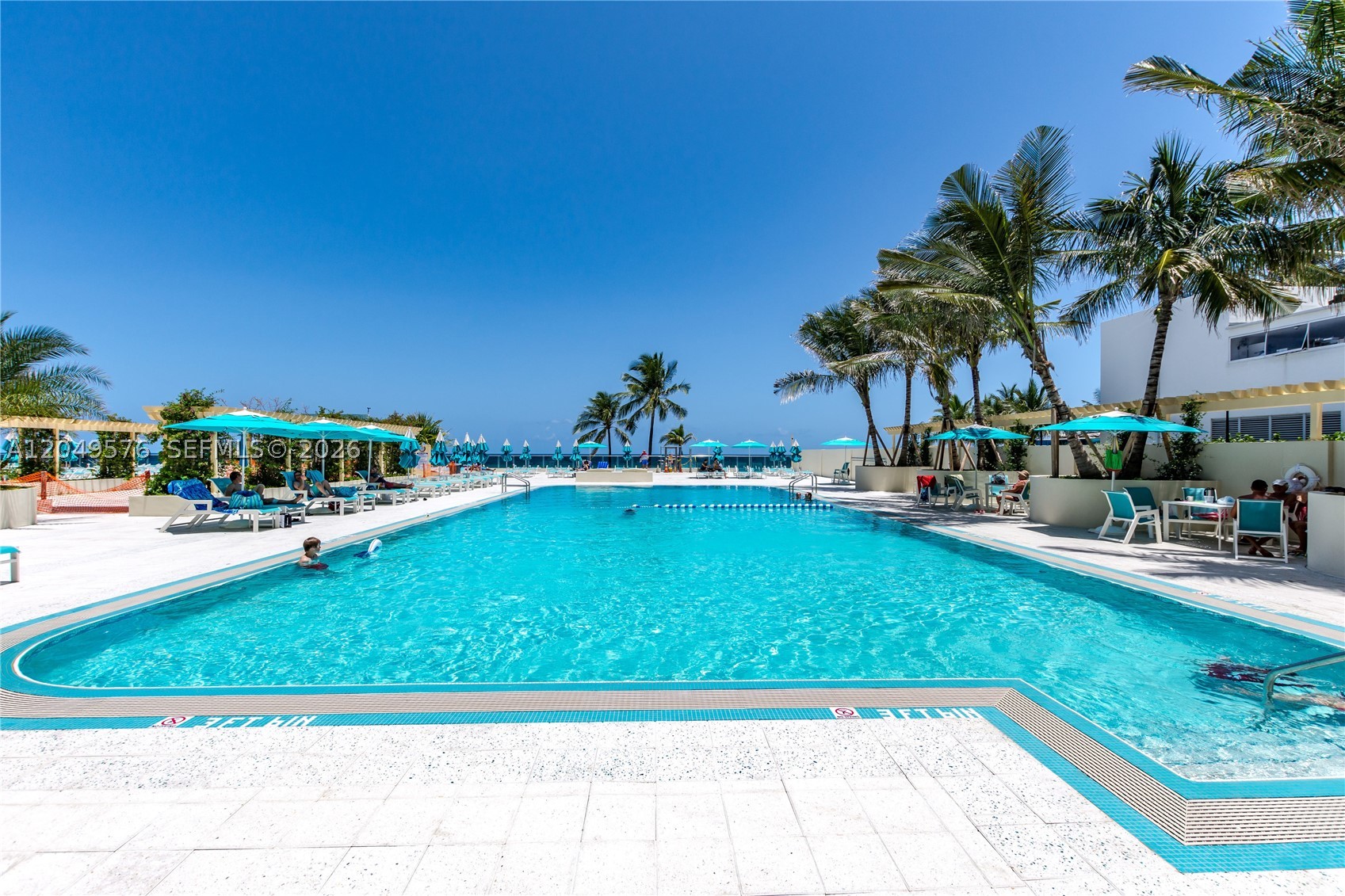 WAVE CONDO - Residential Lease