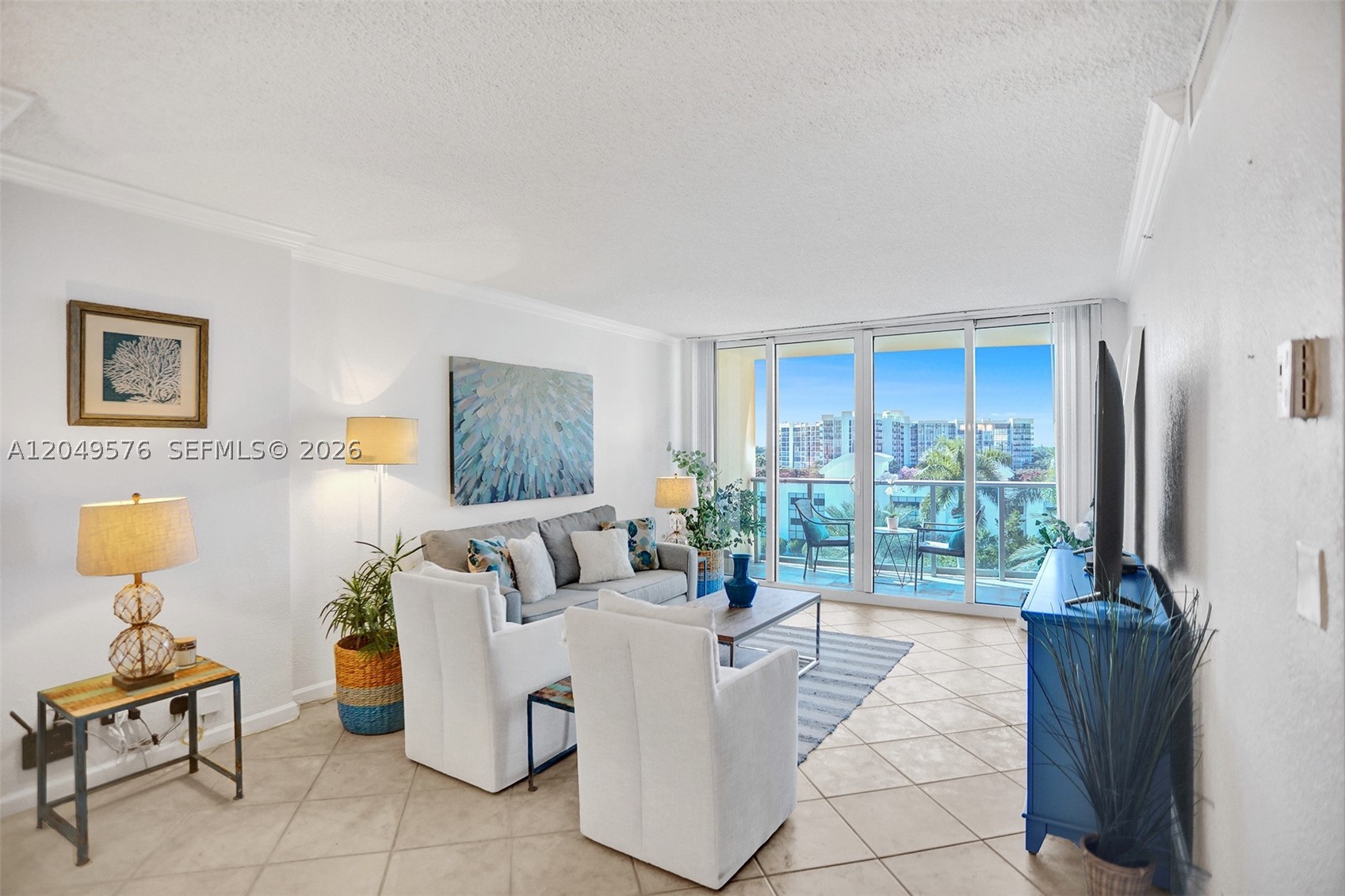 WAVE CONDO - Residential Lease