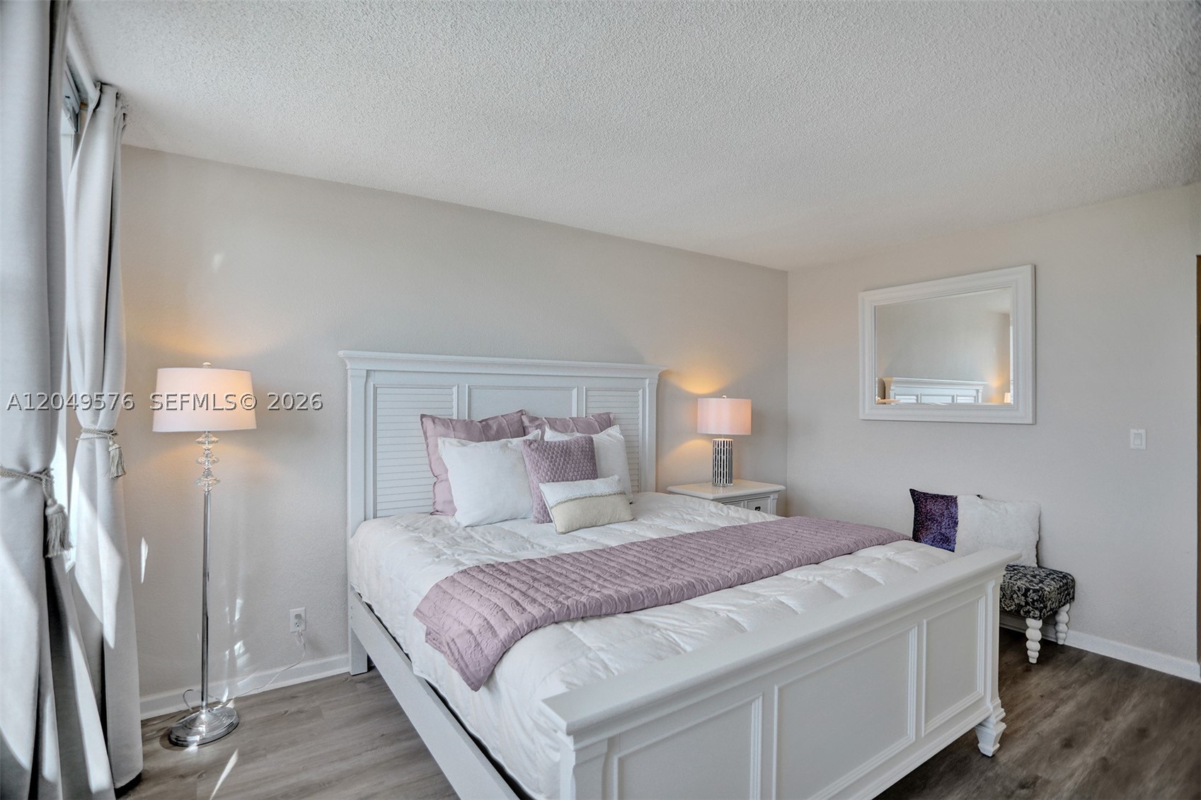 WAVE CONDO - Residential Lease