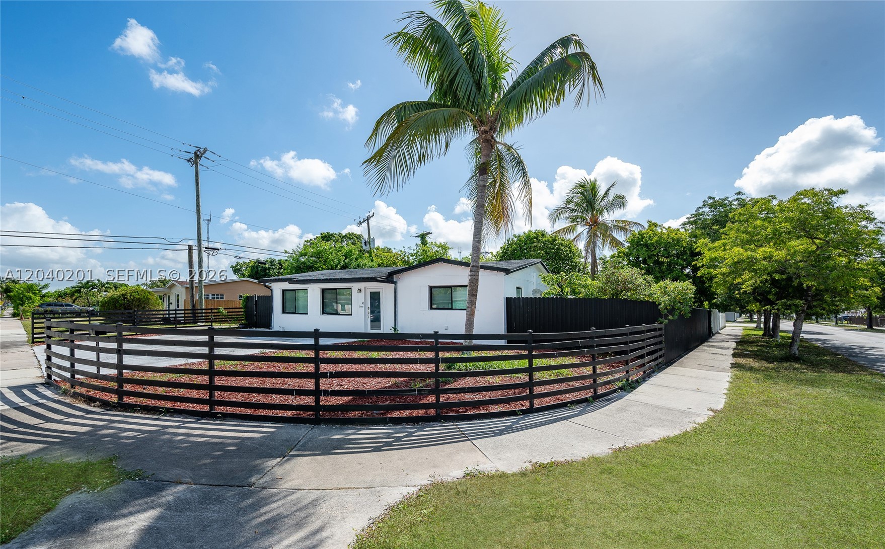 HONEYHILL ESTS SEC 1 1ST - Residential