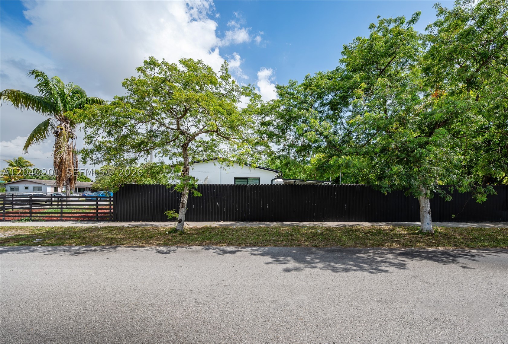 HONEYHILL ESTS SEC 1 1ST - Residential