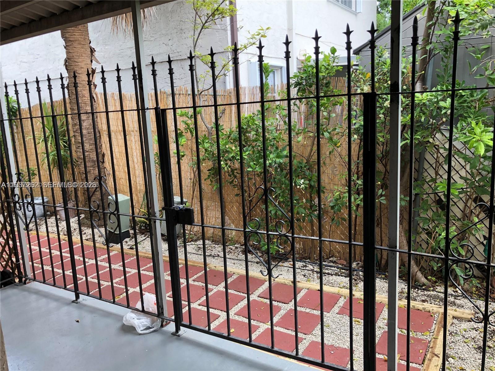2ND COURT VILLAS CONDO - Residential Lease