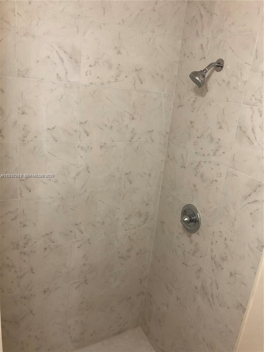 2ND COURT VILLAS CONDO - Residential Lease