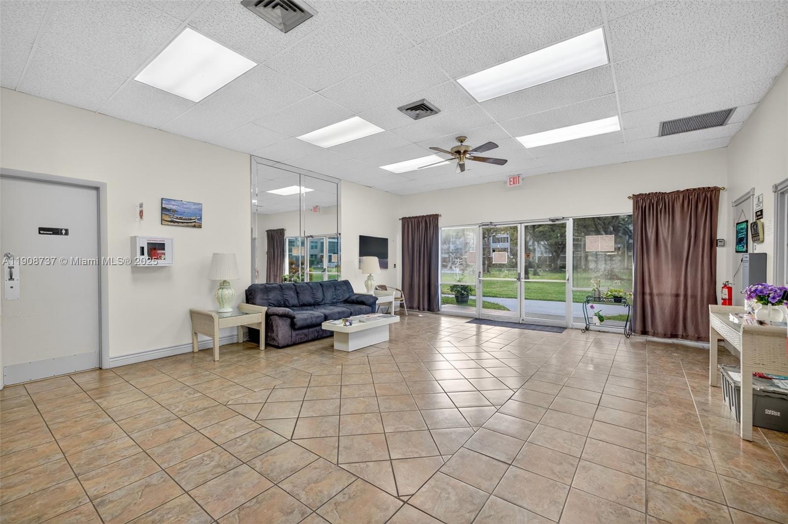 CYPRESS CHASE CONDO NO 2 - Residential