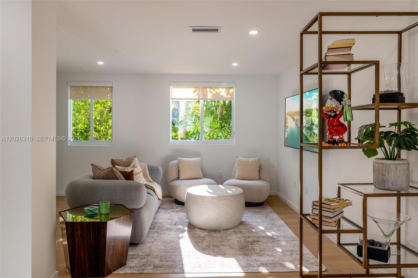 NORMANDY WATERWAY SUB - Residential Lease