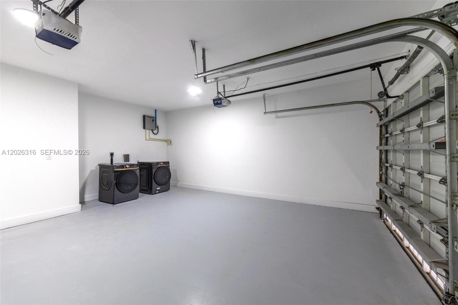 NORMANDY WATERWAY SUB - Residential Lease
