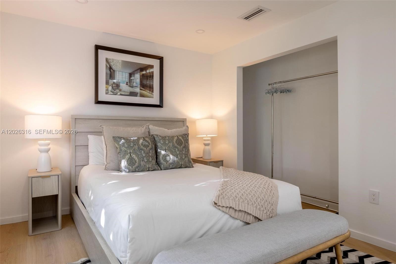 NORMANDY WATERWAY SUB - Residential Lease