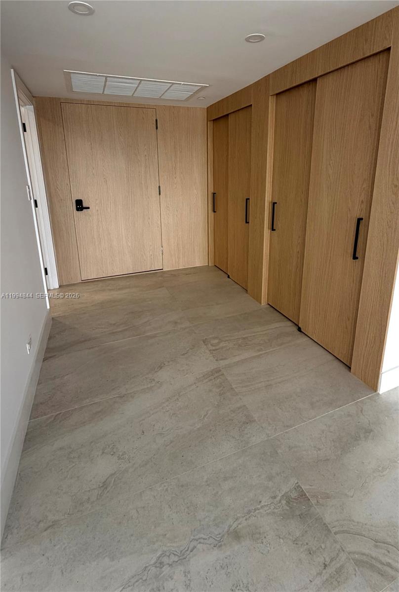 Cricket Club Condo - Residential