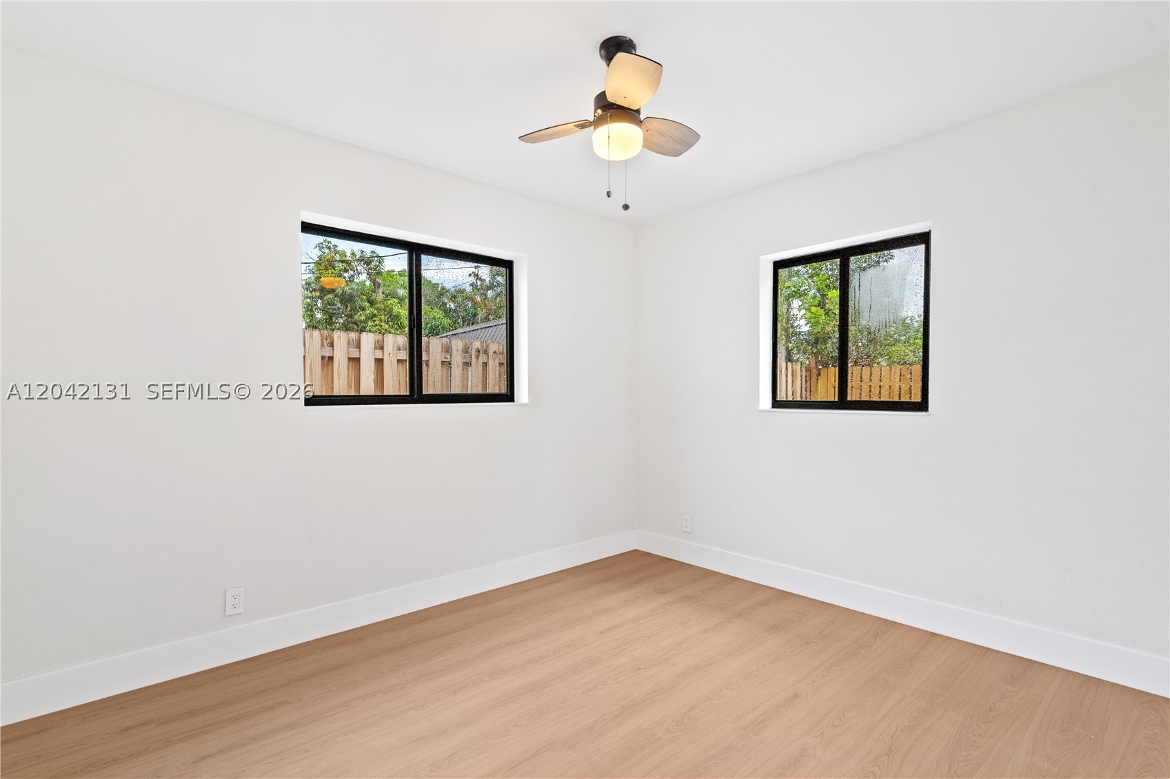SUNRISE GOLF VILLAGE SEC - Residential