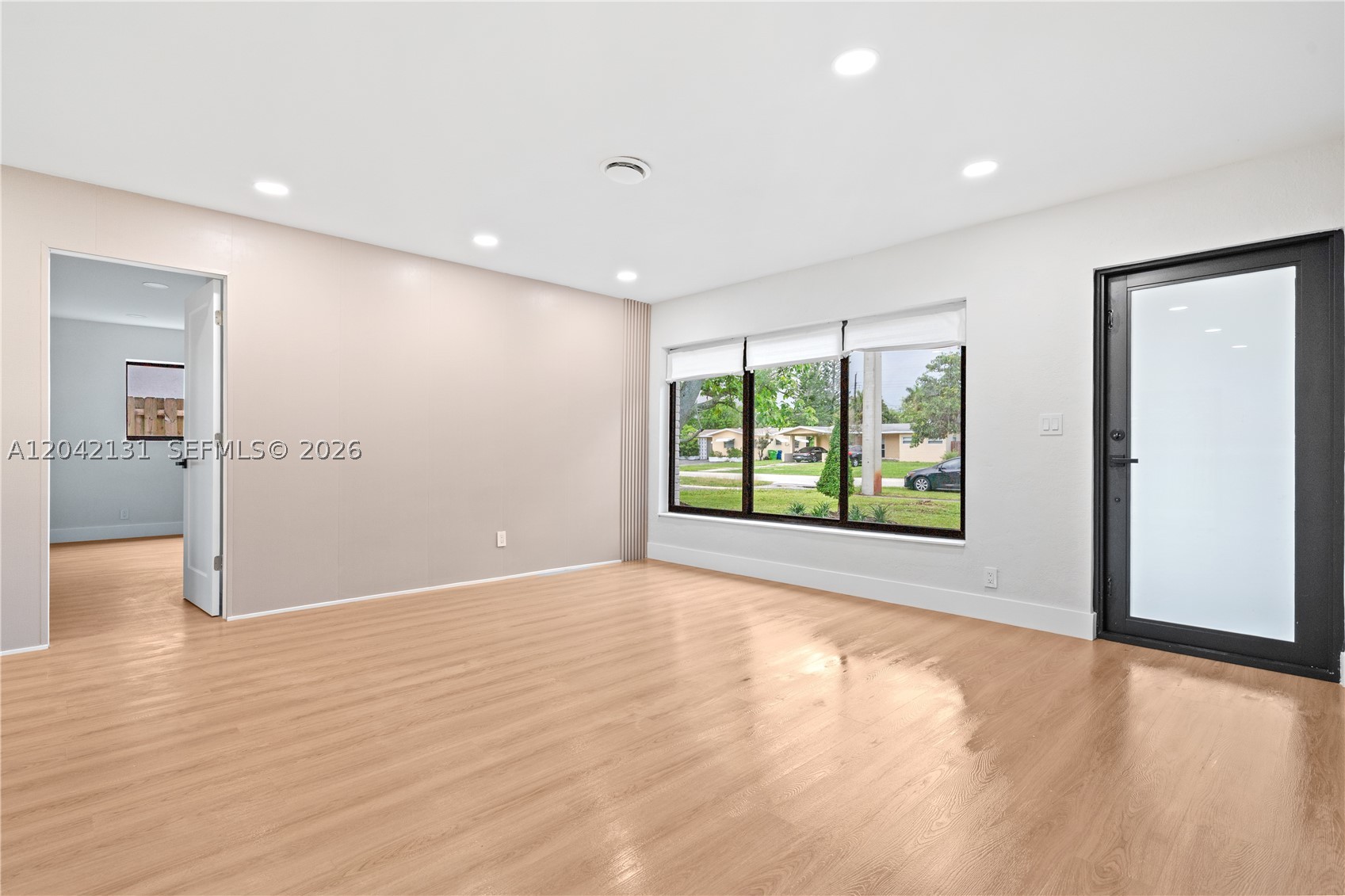 SUNRISE GOLF VILLAGE SEC - Residential