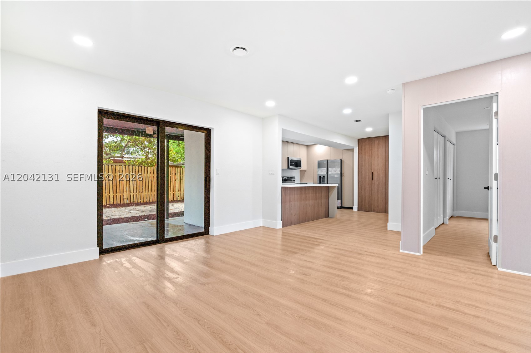 SUNRISE GOLF VILLAGE SEC - Residential