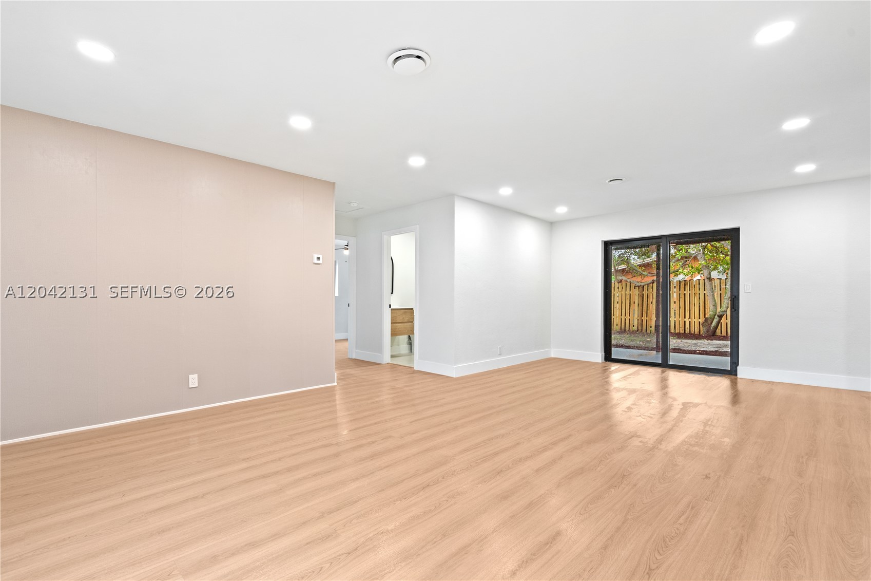 SUNRISE GOLF VILLAGE SEC - Residential