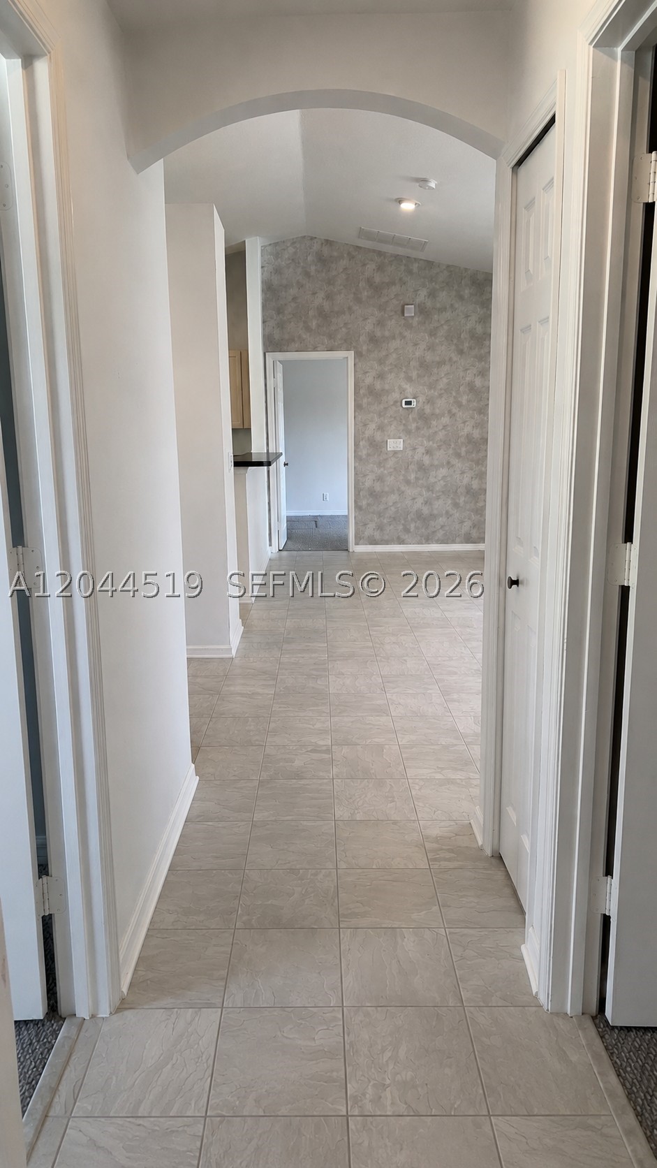 HIGH HAWK OF VERO BEACH P - Residential Lease