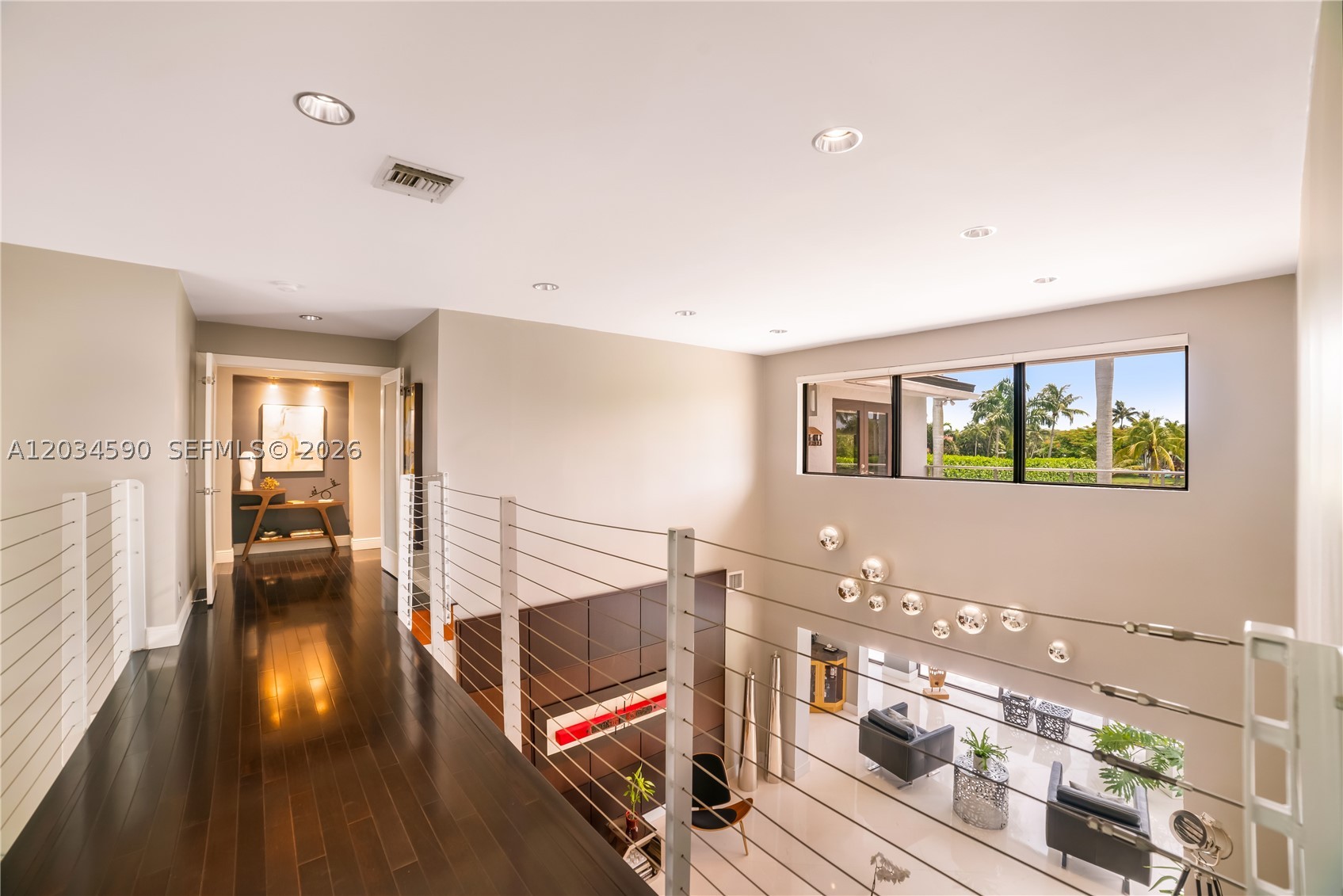 MYSTIQUE - Residential Lease