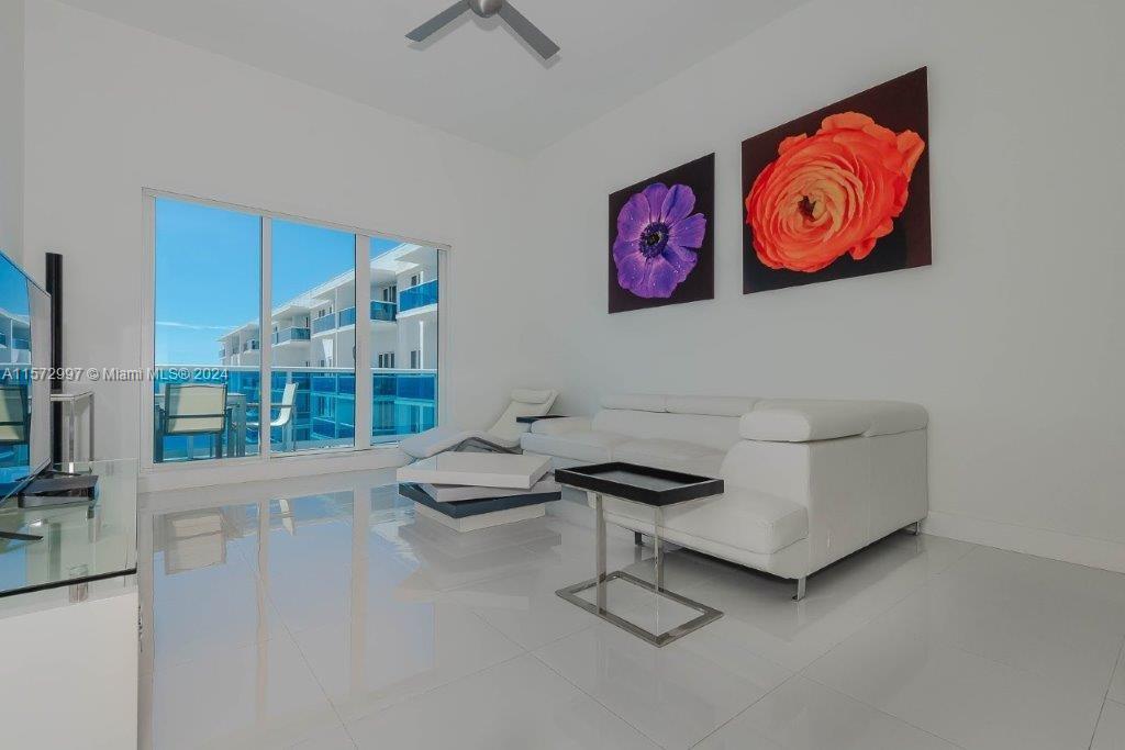 RONEY PALACE CONDO - Residential Lease