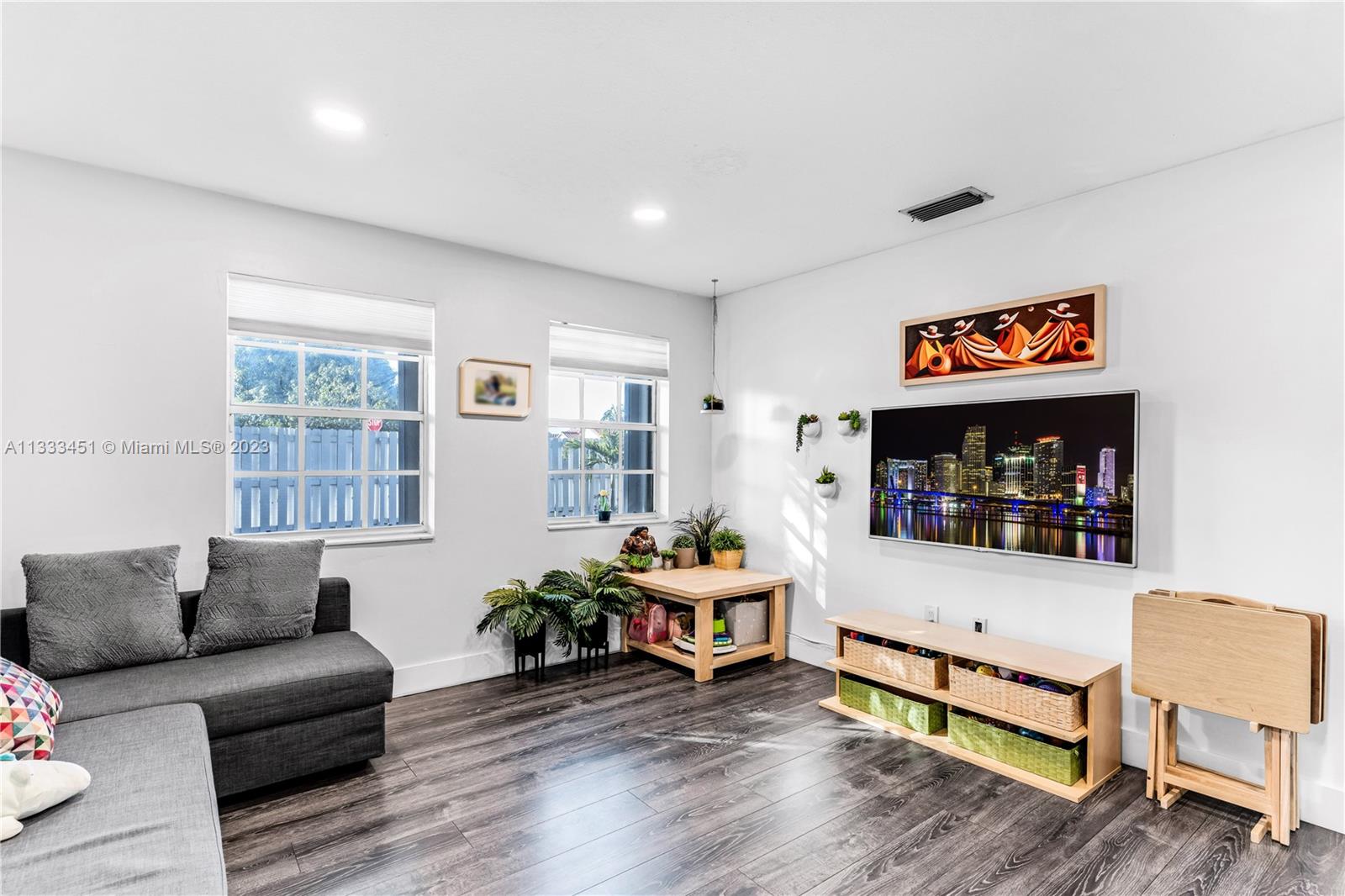 SUNSET HARBOUR SEC IV - Residential