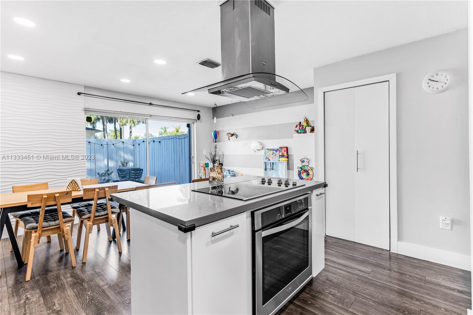 SUNSET HARBOUR SEC IV - Residential