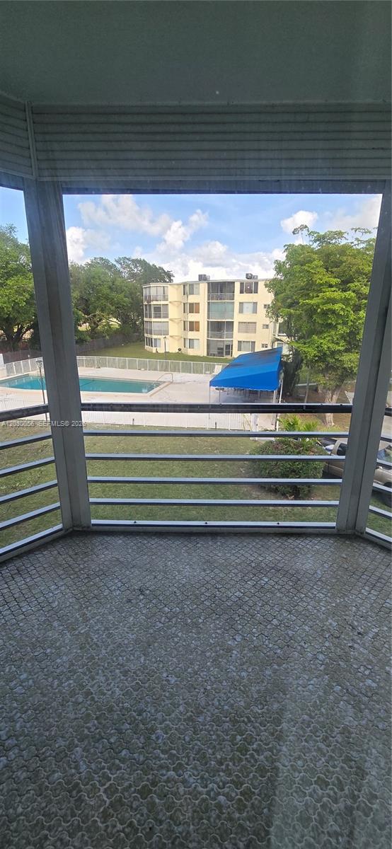 ROLLING GREEN CONDO G - Residential Lease