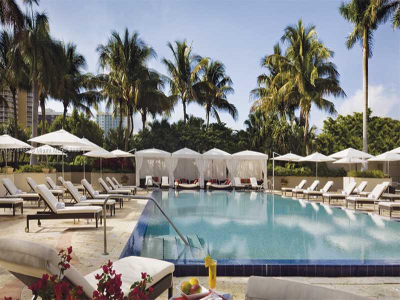 RITZ-CARLTON - Residential Lease