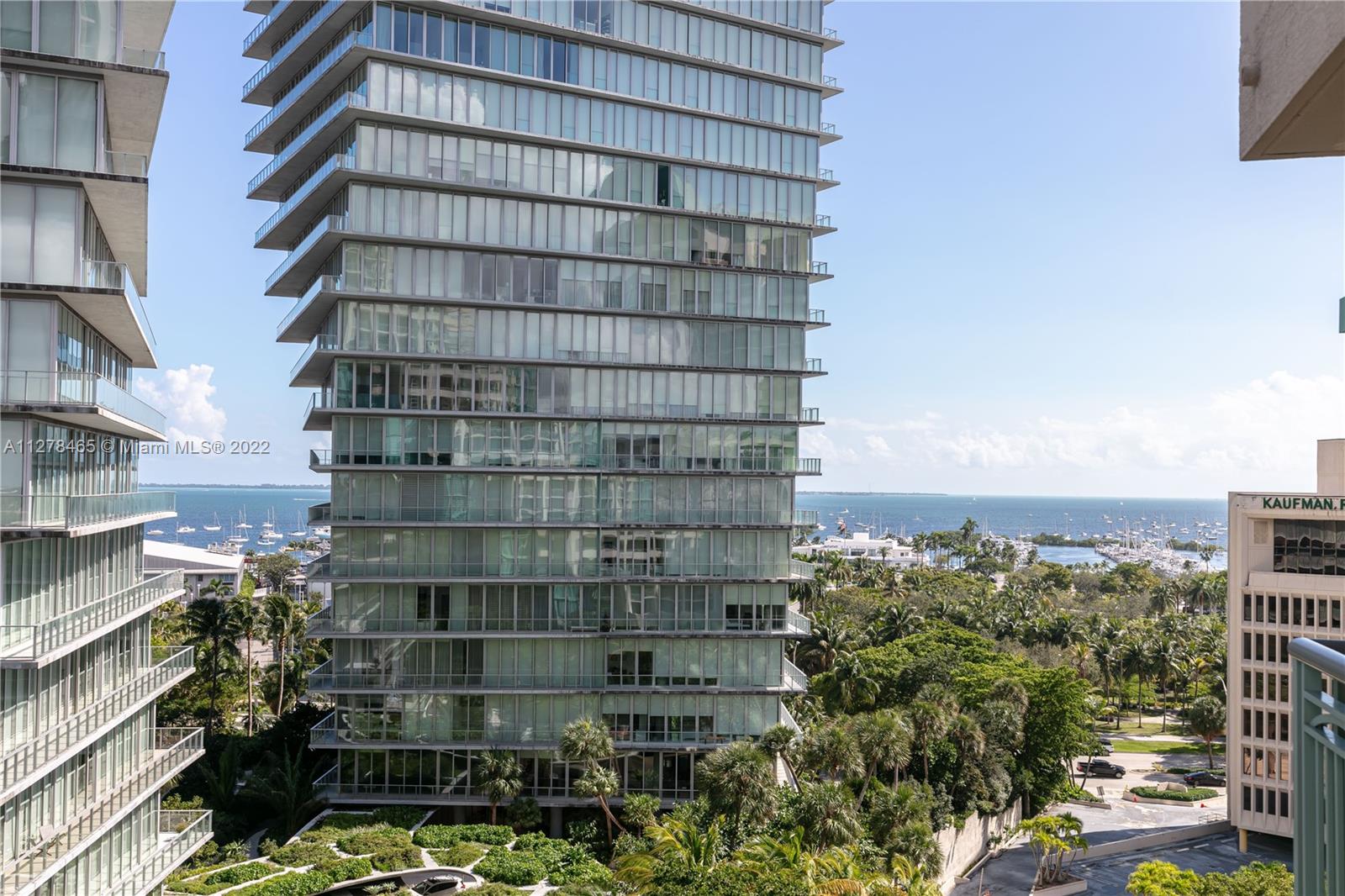 RITZ-CARLTON - Residential Lease