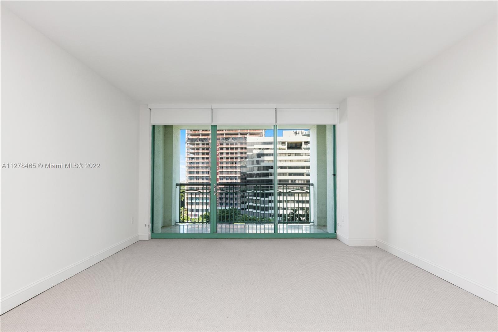 RITZ-CARLTON - Residential Lease