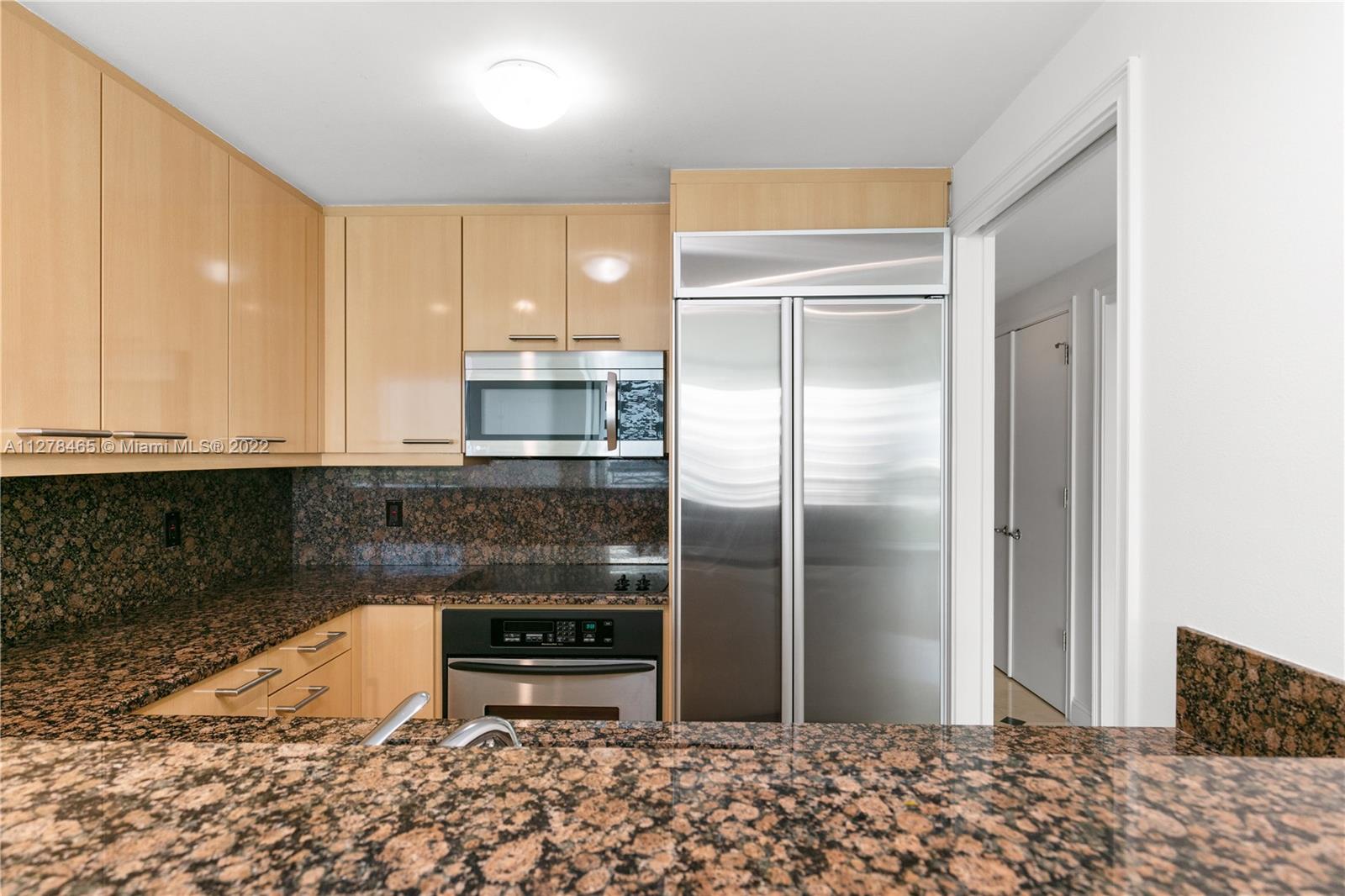 RITZ-CARLTON - Residential Lease