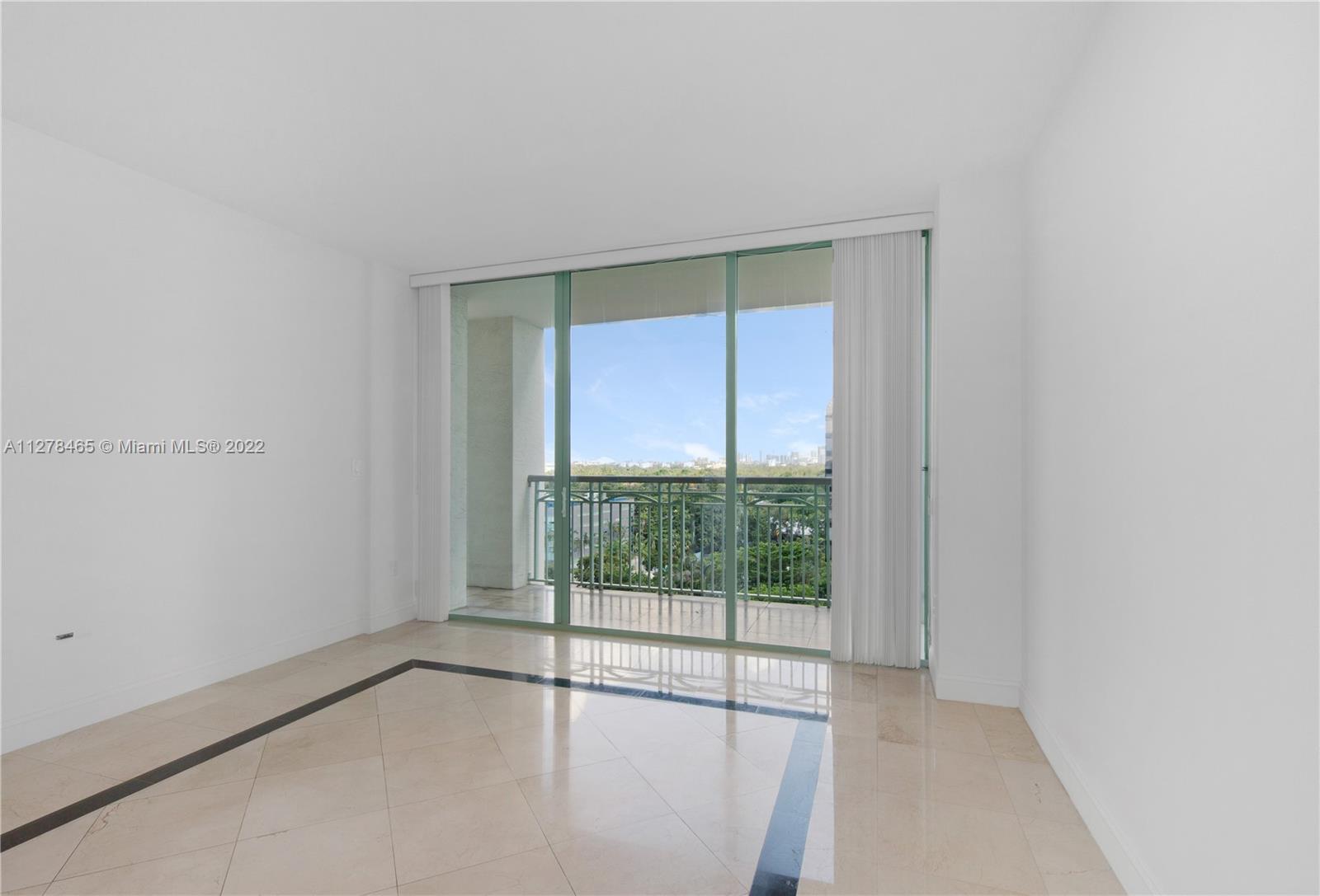 RITZ-CARLTON - Residential Lease