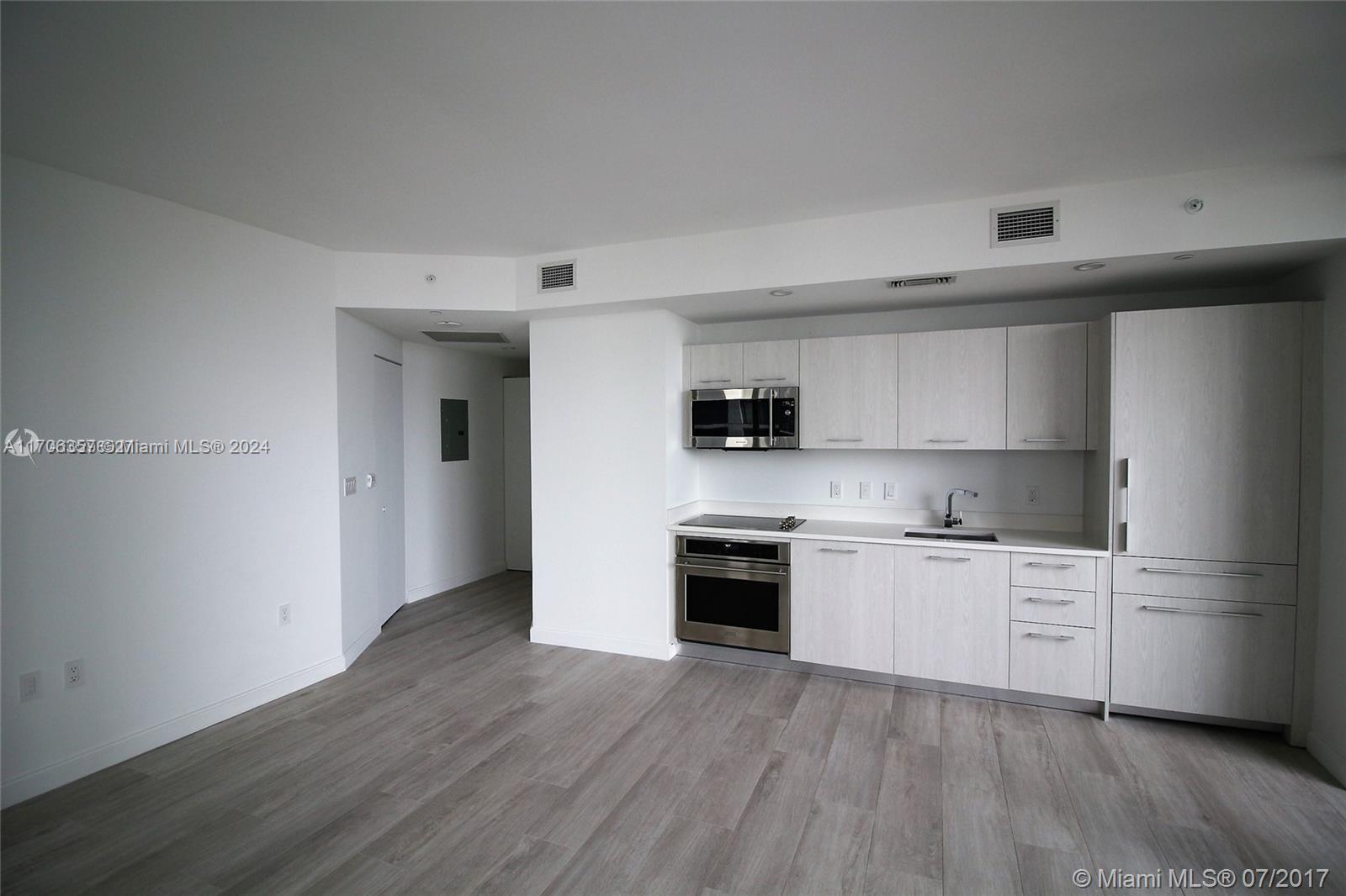 BRICKELL HEIGHTS WEST CON - Residential Lease