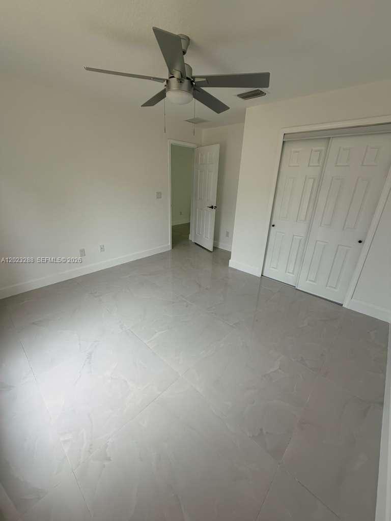 VERO LAKE ESTATES UNIT I - Residential