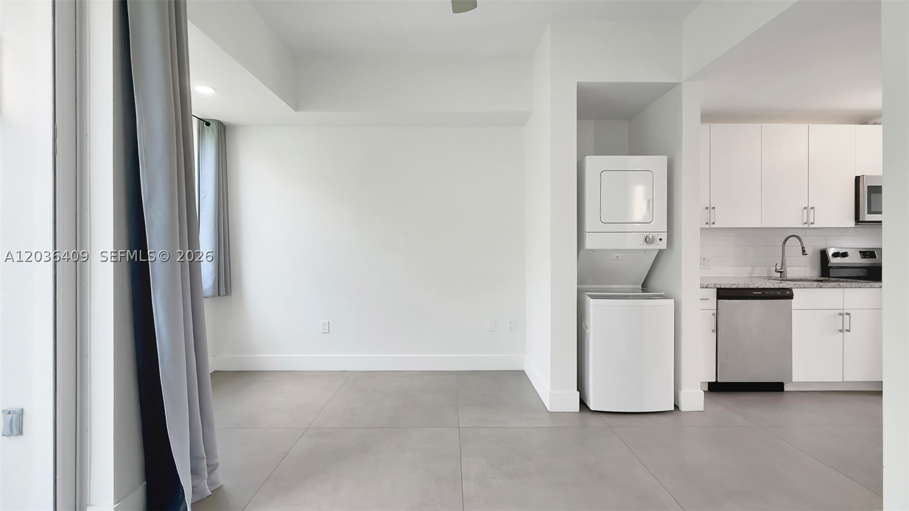 GRAND VIEW PARK - Residential Lease