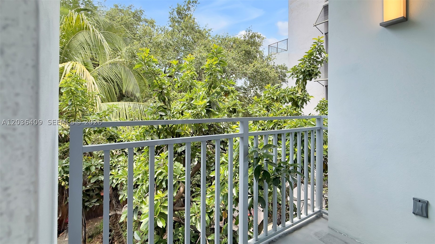 GRAND VIEW PARK - Residential Lease