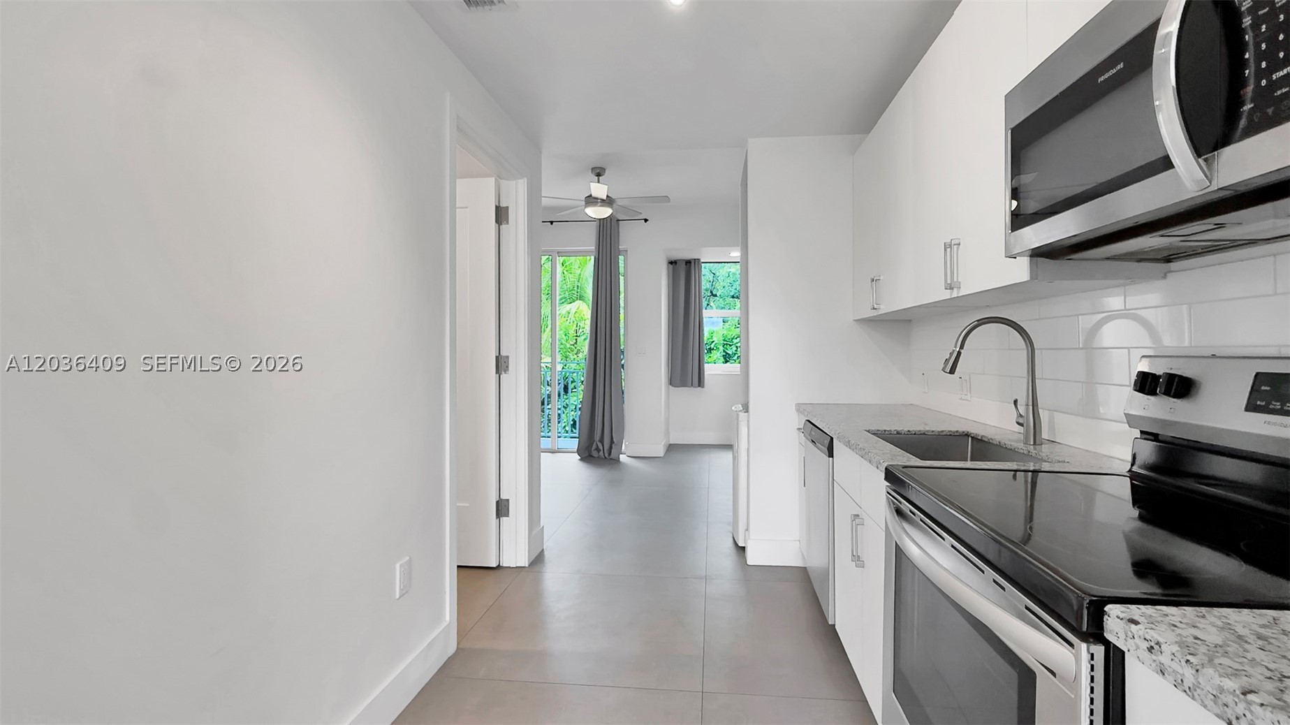 GRAND VIEW PARK - Residential Lease