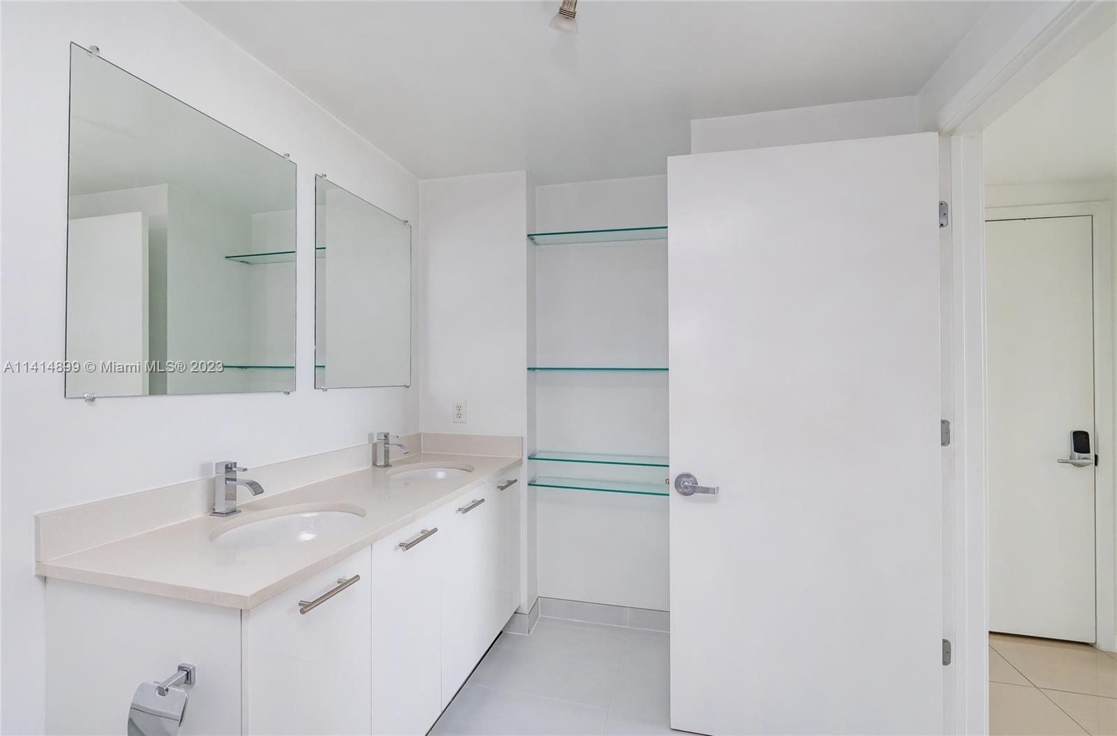MIDBLOCK MIAMI - Residential