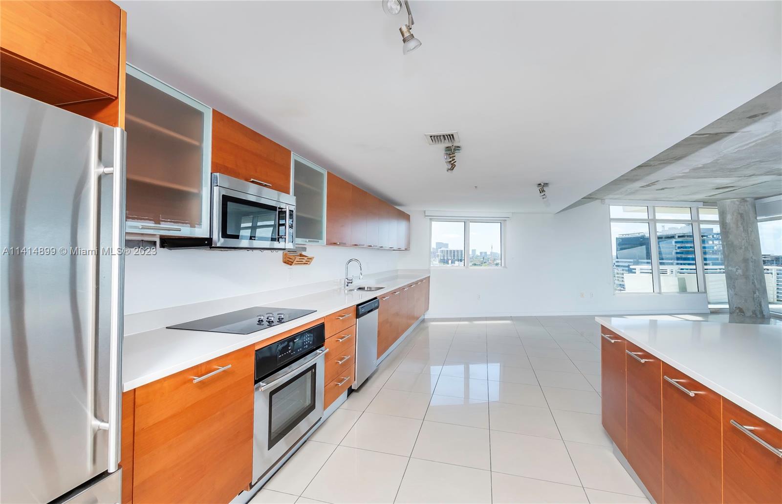 MIDBLOCK MIAMI - Residential