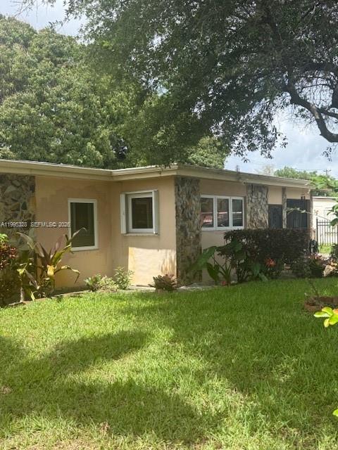 BUNCHE PARK - Residential