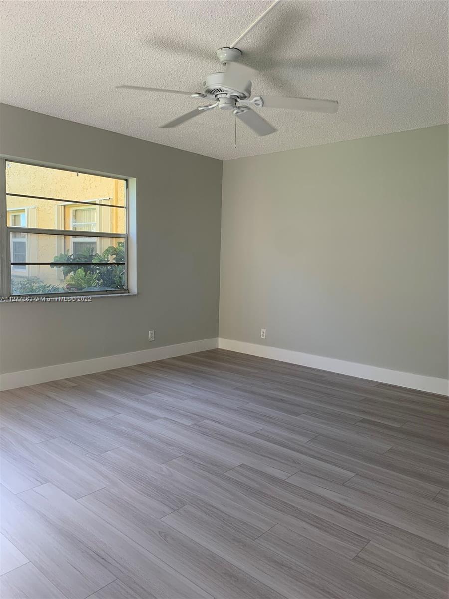 CYPRESS AT WOODMONT 2 CON - Residential