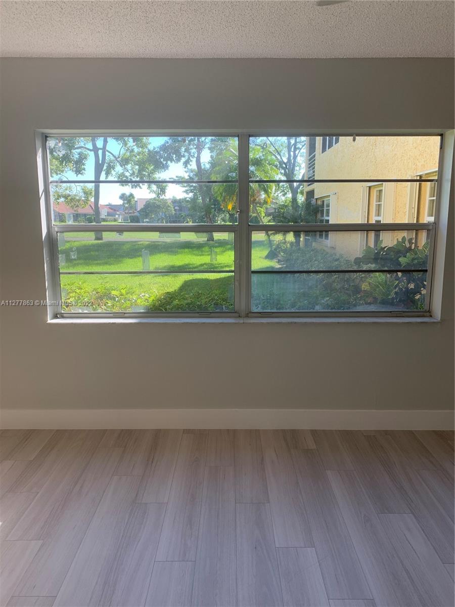 CYPRESS AT WOODMONT 2 CON - Residential