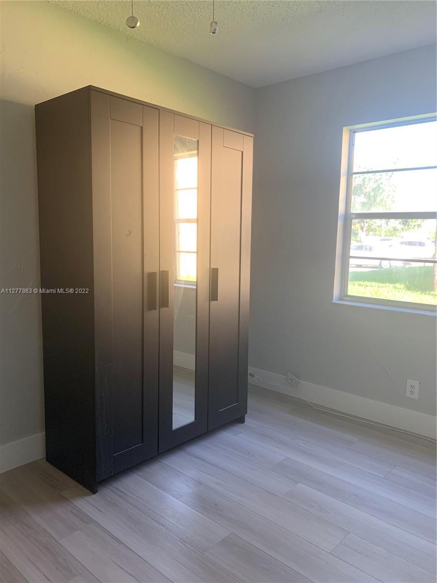 CYPRESS AT WOODMONT 2 CON - Residential