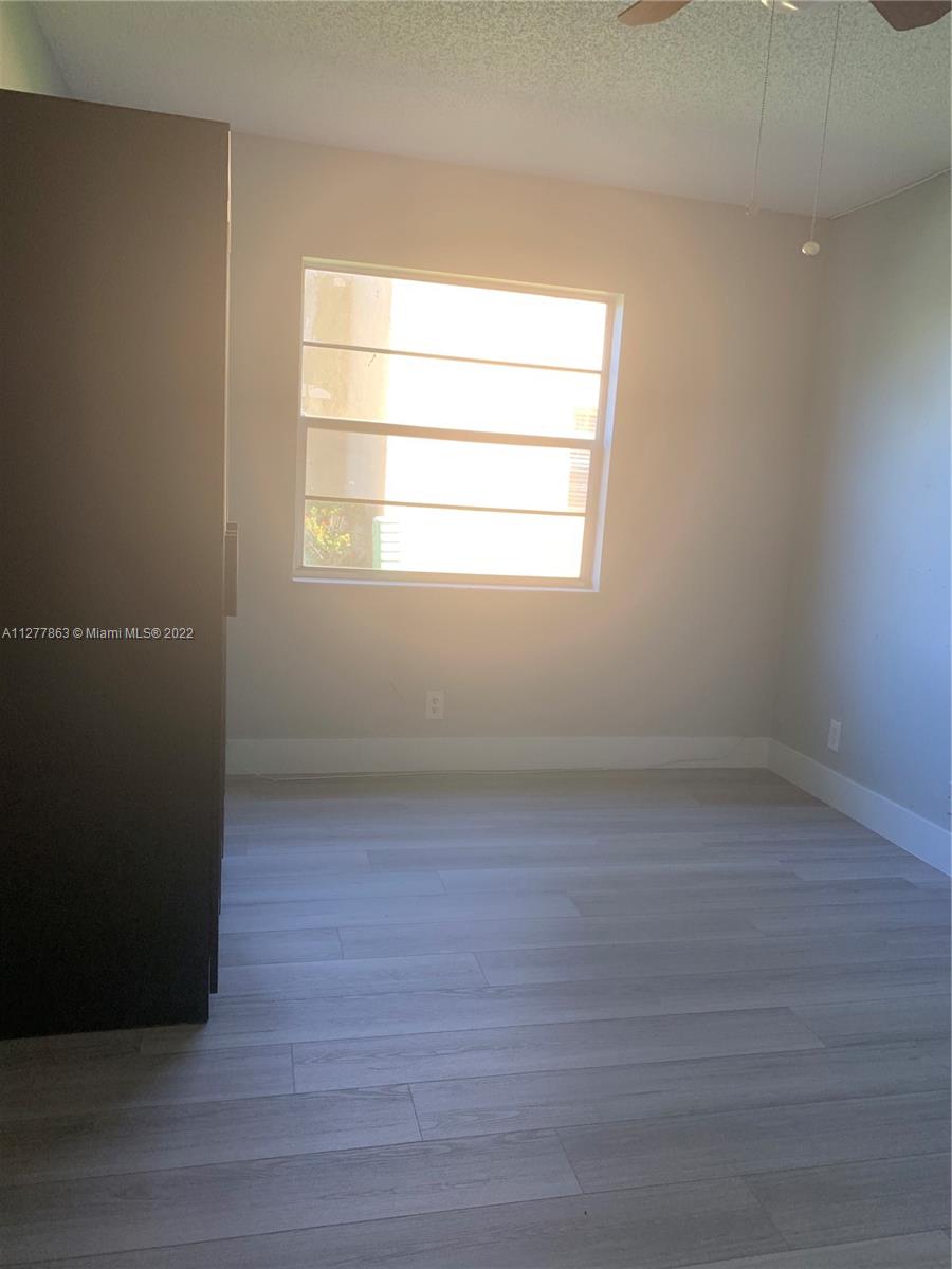 CYPRESS AT WOODMONT 2 CON - Residential