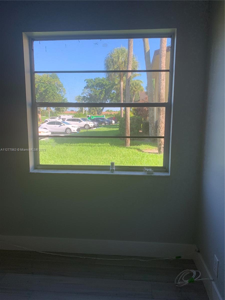 CYPRESS AT WOODMONT 2 CON - Residential