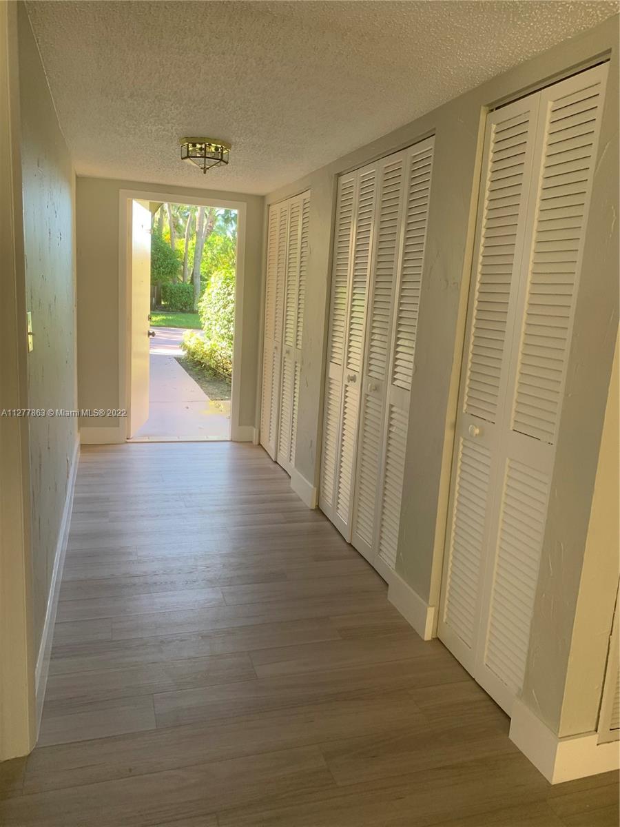 CYPRESS AT WOODMONT 2 CON - Residential