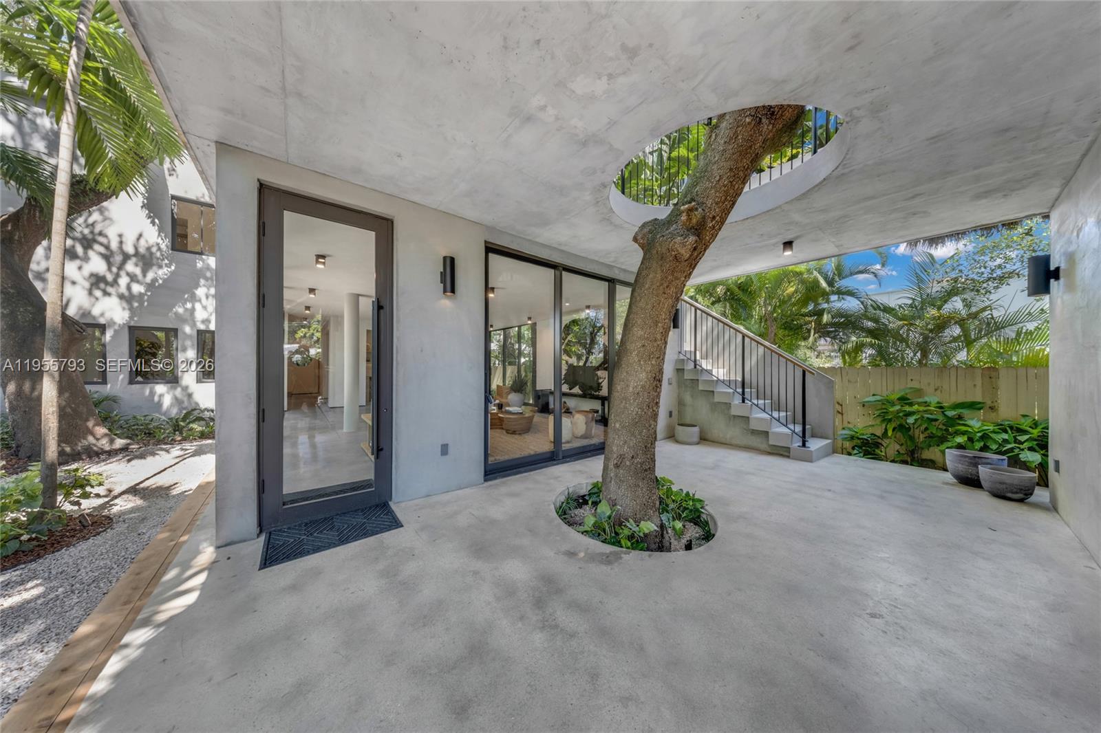 SPRING GARDEN - Residential