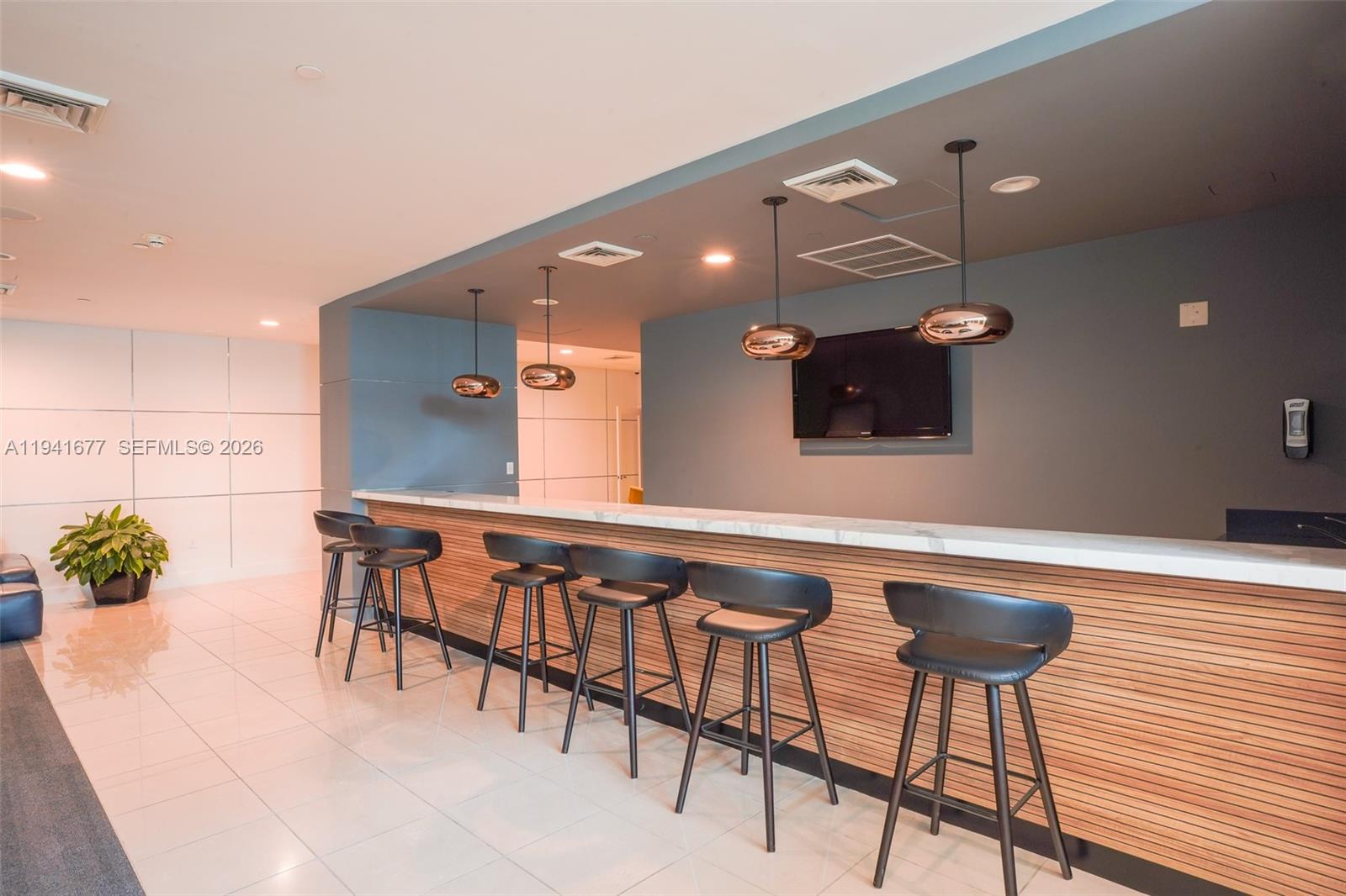 VUE AT BRICKELL CONDO - Residential