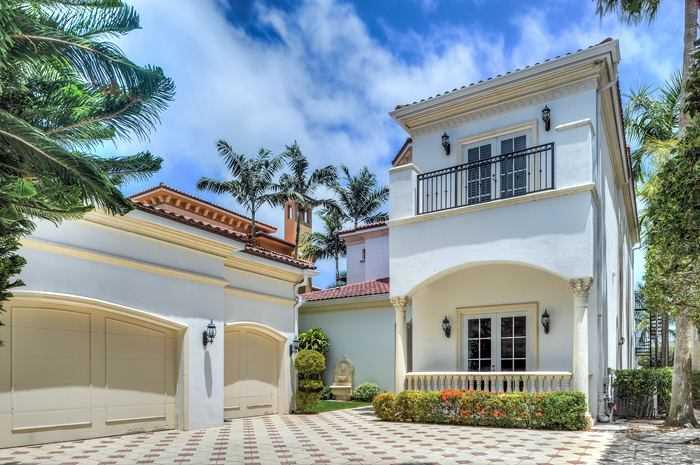 ISLAND ESTATES - Residential
