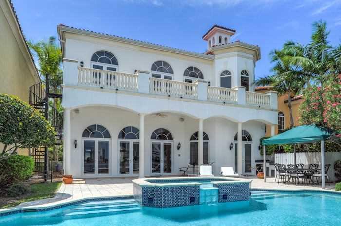 ISLAND ESTATES - Residential