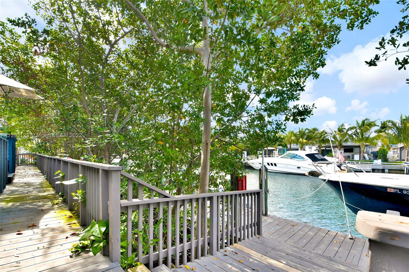 LE POINT CONDO - Residential