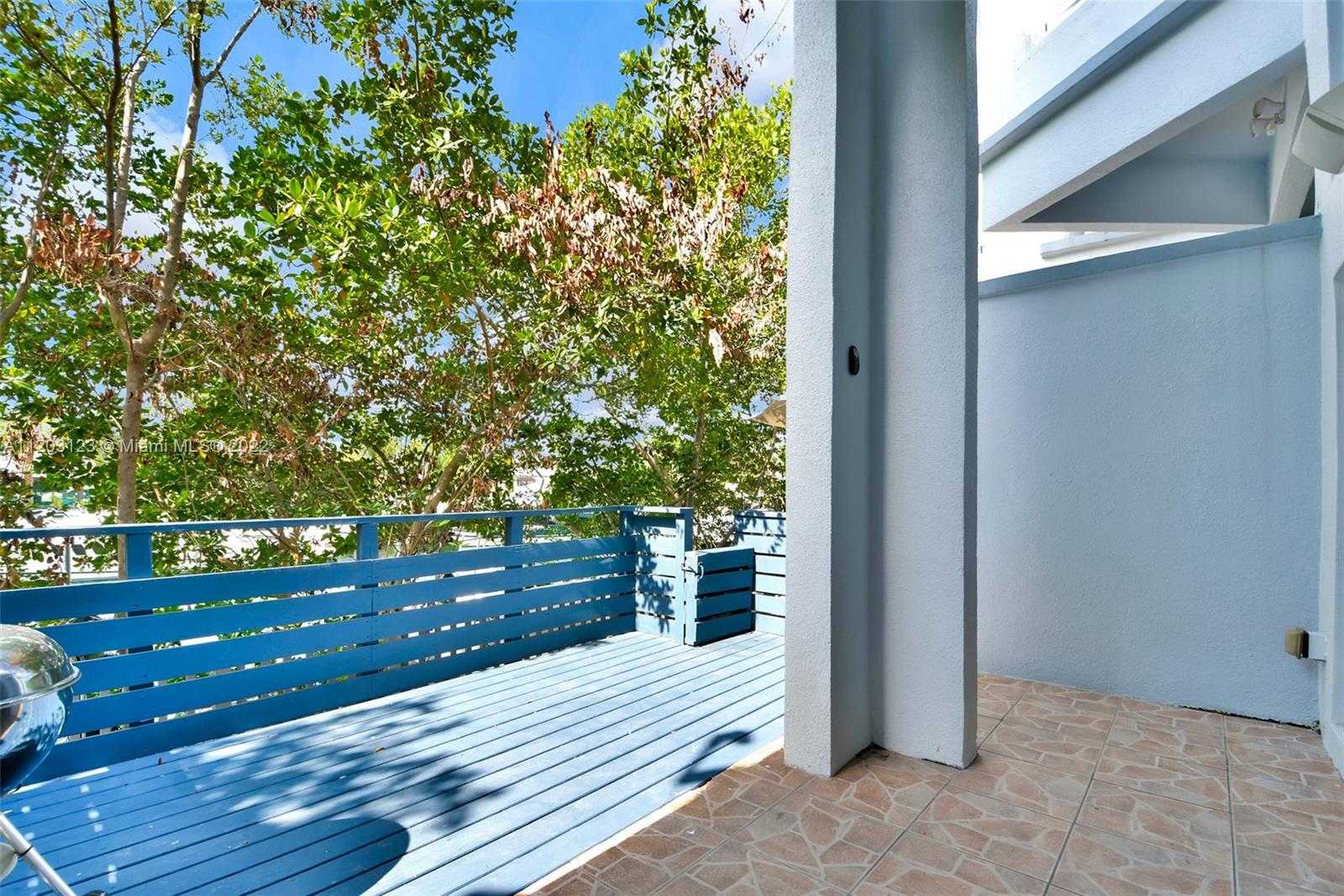LE POINT CONDO - Residential